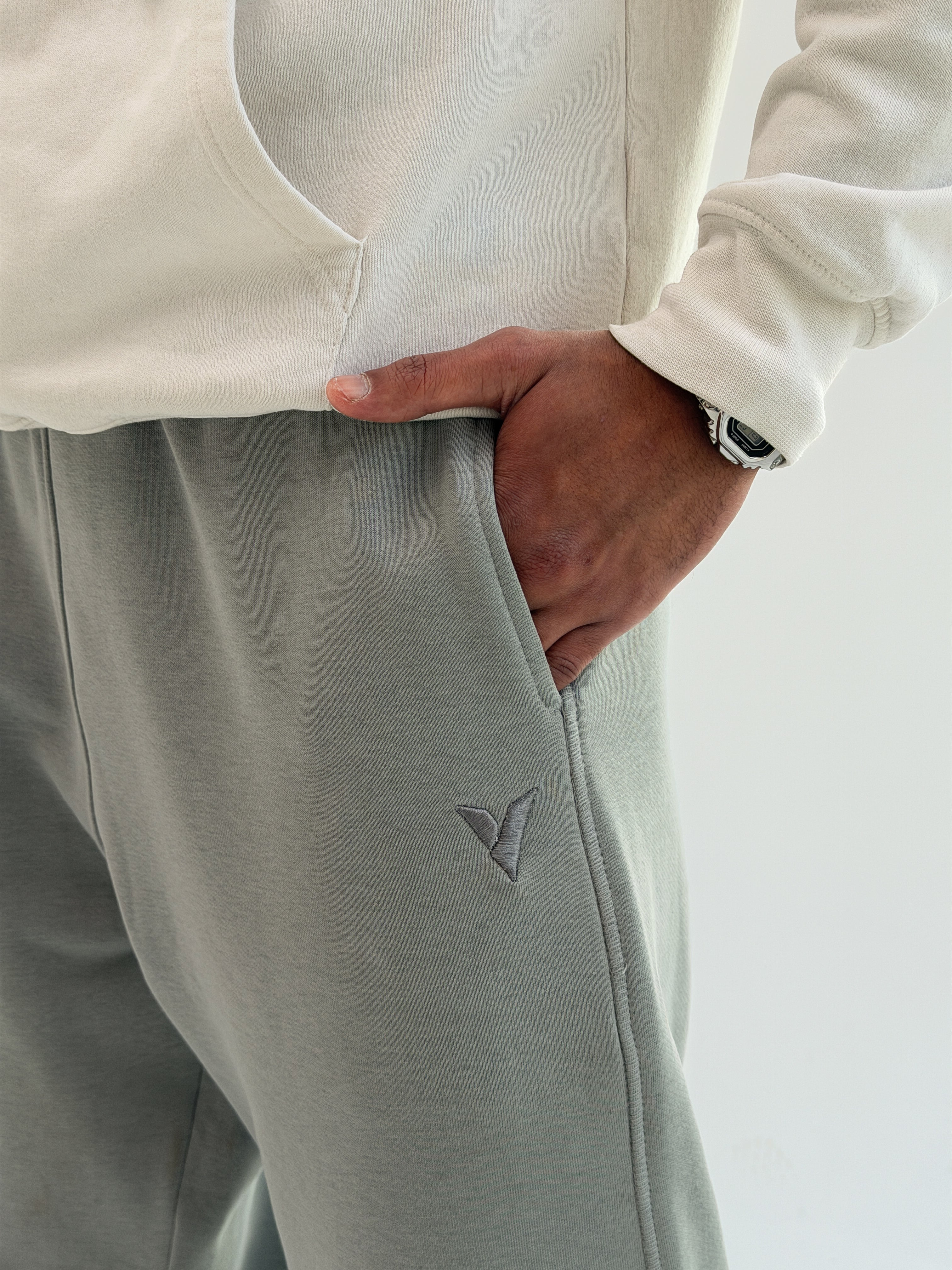 Pearl silver Tailored sweatpants